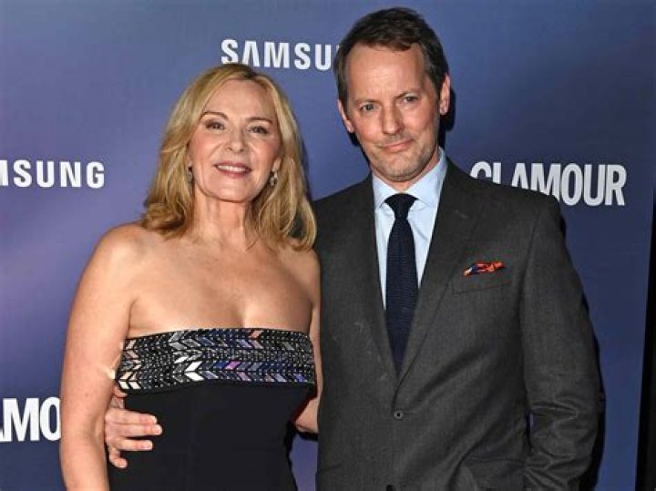 Kim Cattrall Biography, Age, Height, Husband, Net Worth, Family