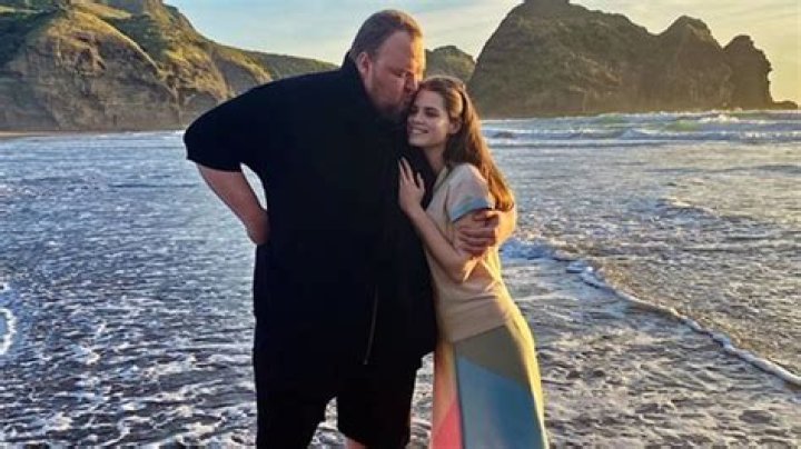 Kim Dotcom Biography, Age, Height, Wife, Net Worth, Family