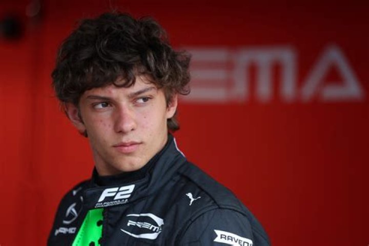 Kimi Verma Biography, Age, Height, Husband, Net Worth, Family