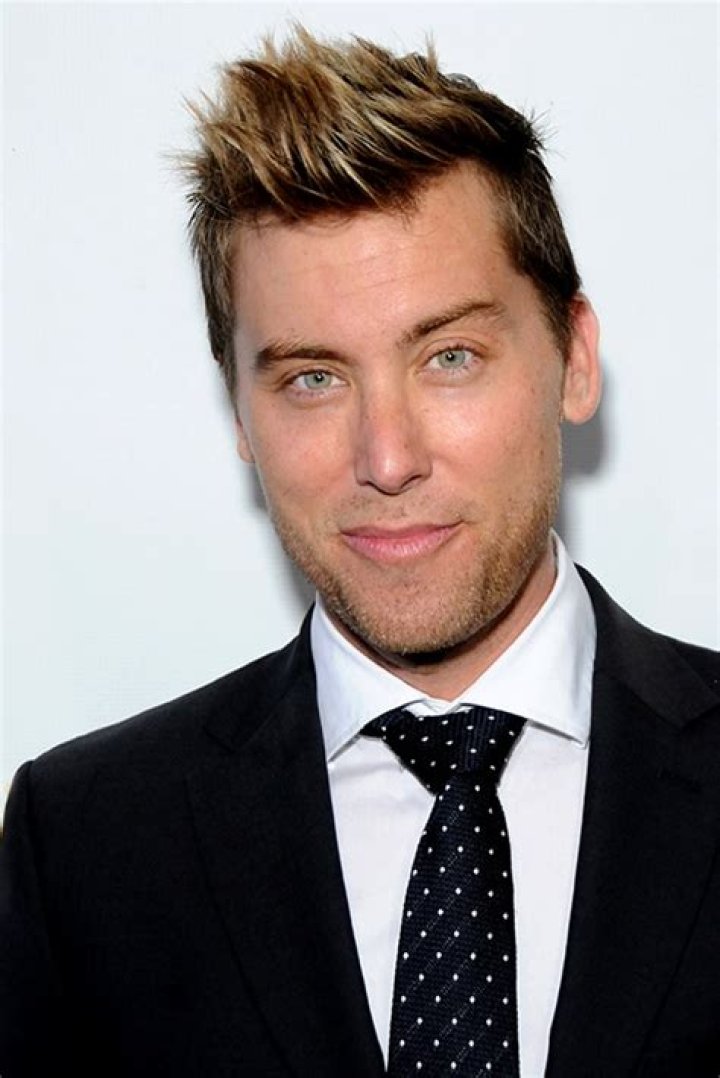 Lance Bass Biography, Age, Height, Wife, Net Worth, Family