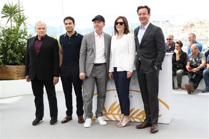 Lawrence Kasdan Biography, Age, Height, Wife, Net Worth, Family