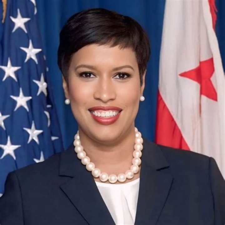 Lee Da-in Biography, Age, Height, Husband, Net Worth, Family