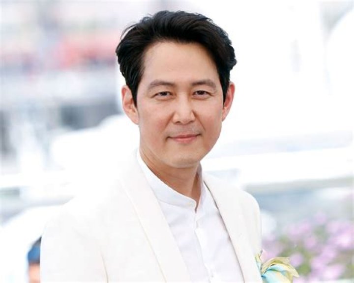 Lee Hyun-jae Biography, Age, Height, Wife, Net Worth, Family
