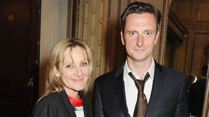 Lesley Sharp Biography, Age, Height, Husband, Net Worth, Family