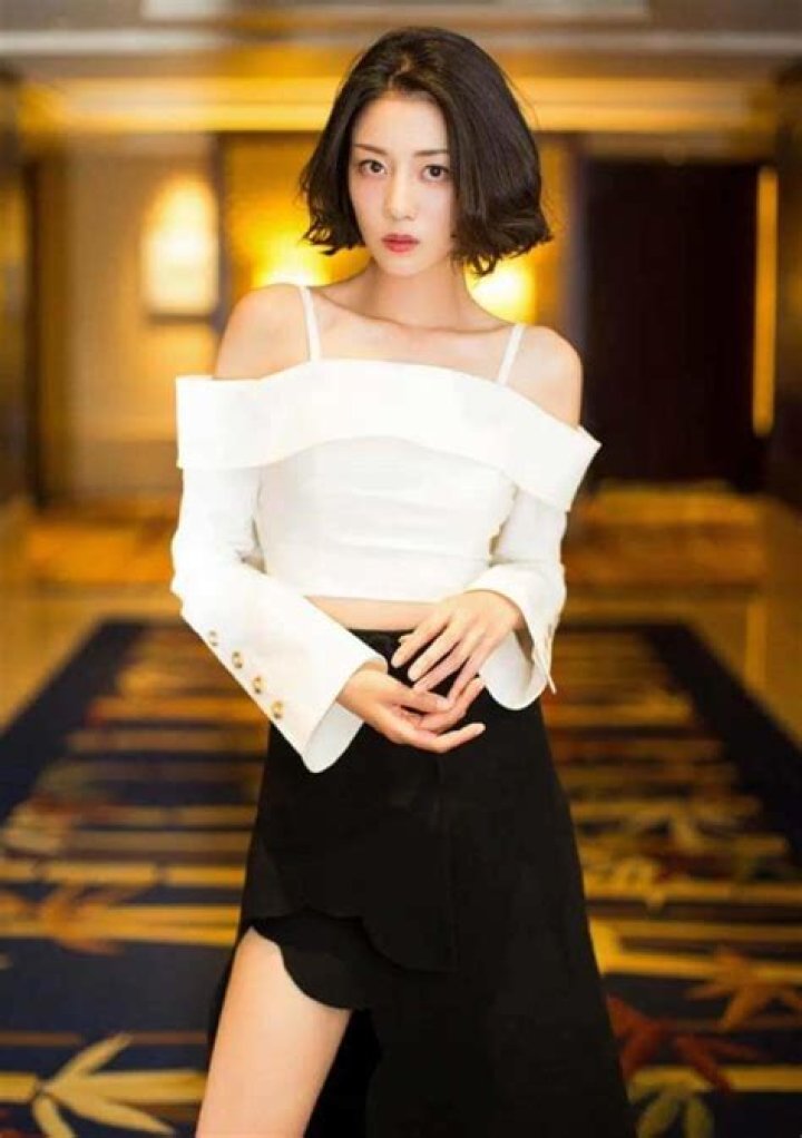 Li Xirui Biography, Age, Height, Husband, Net Worth, Family