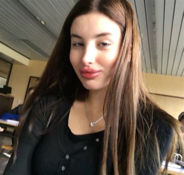 Liz Young Biography, Age, Height, Husband, Net Worth, Family