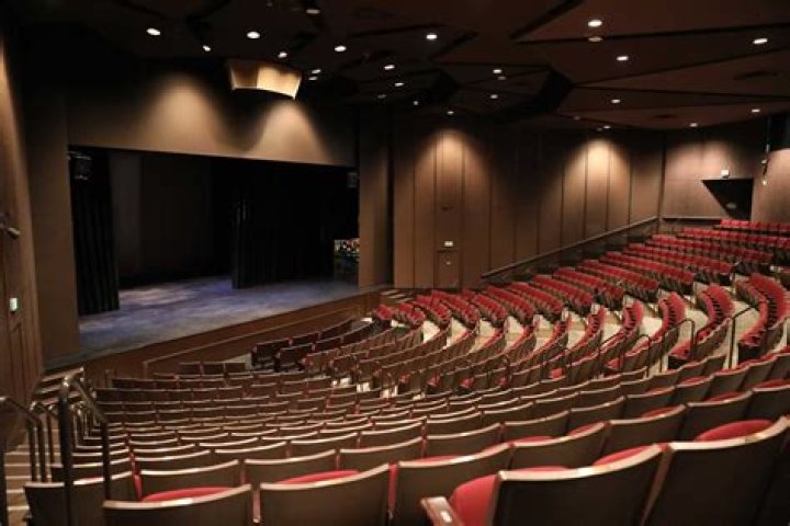 Louis B. Mayer Biography, Age, Height, Wife, Net Worth, Family