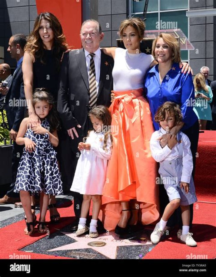 Lucie Lopez-Goldfried Biography, Age, Height, Husband, Net Worth, Family