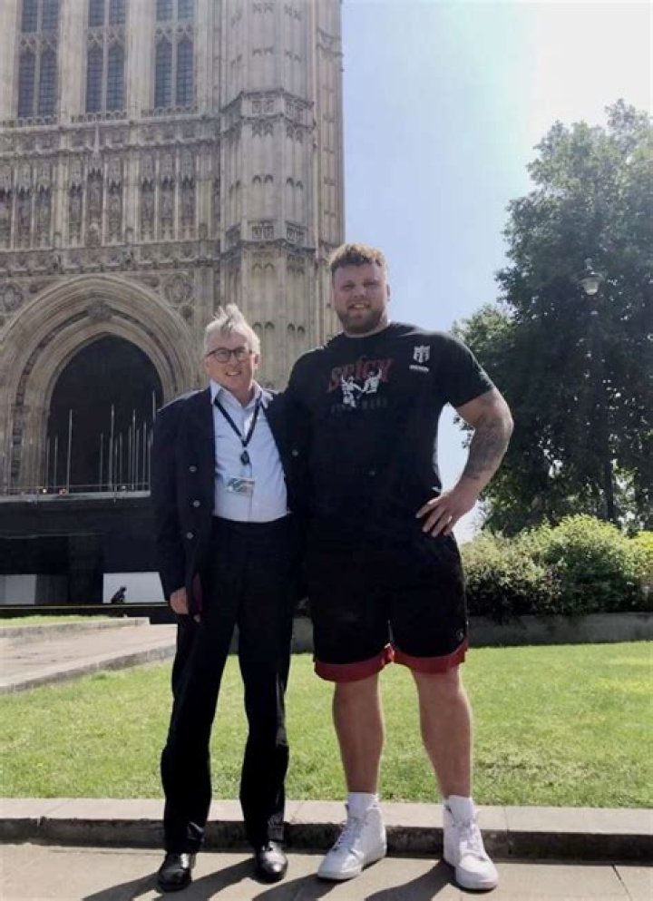 Luke Stoltman Biography, Age, Height, Wife, Net Worth, Family