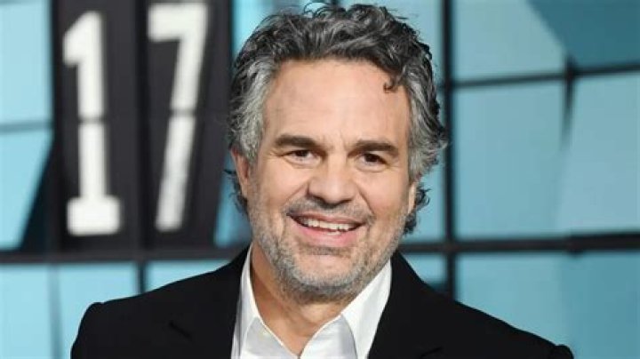 Mark Ruffalo Biography, Age, Height, Wife, Net Worth, Family