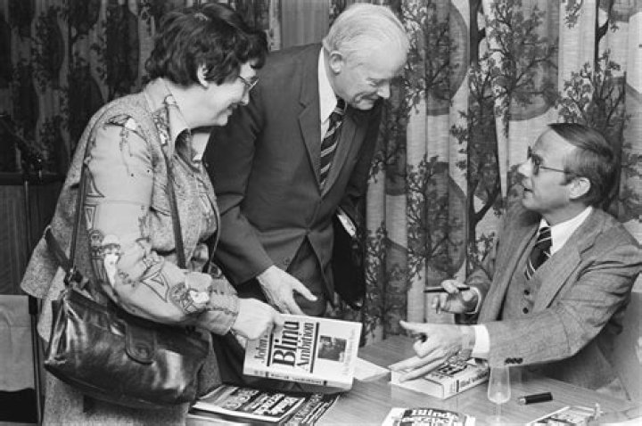 Maureen Dean Biography, Age, Height, Husband, Net Worth, Family