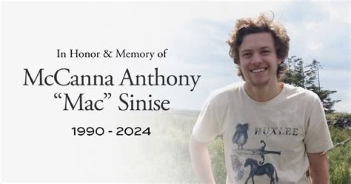 McCanna Anthony Sinise Biography, Age, Height, Wife, Net Worth, Family