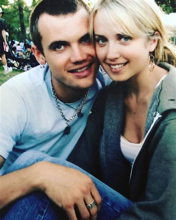 Megan Park Biography, Age, Height, Husband, Net Worth, Family