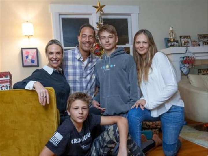 Michelle Goldberg Biography, Age, Height, Husband, Net Worth, Family