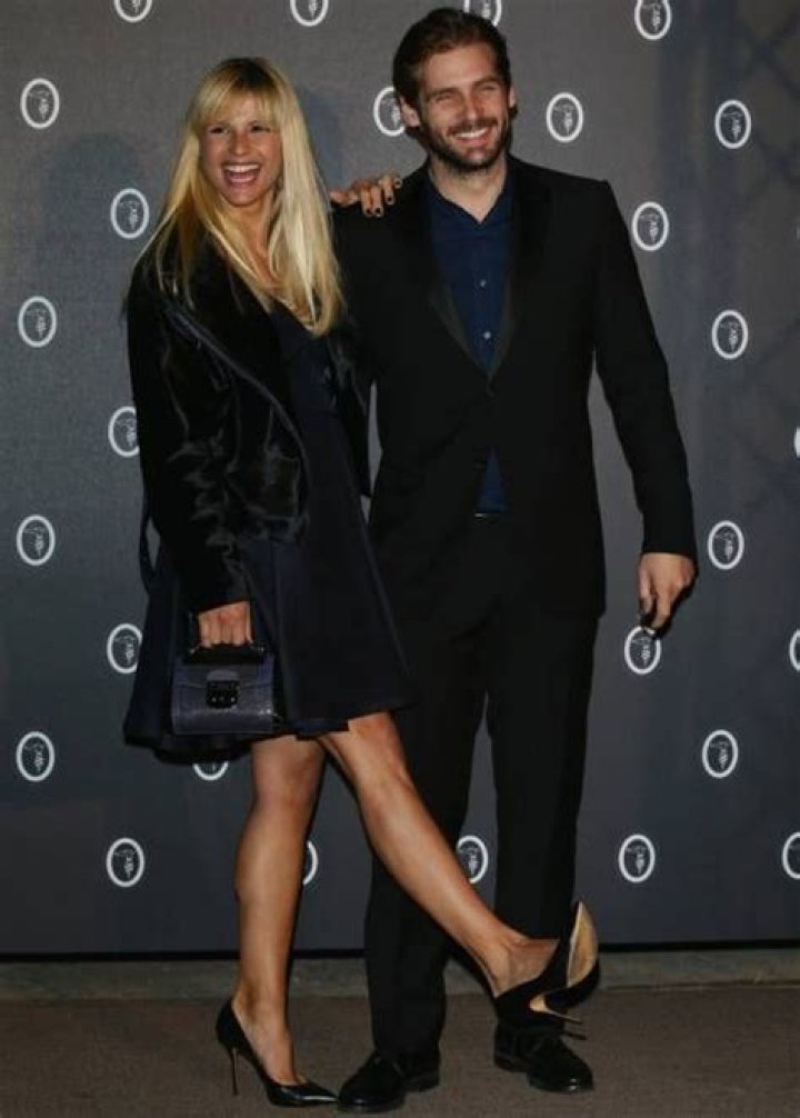 Michelle Hunziker Biography, Age, Height, Husband, Net Worth, Family