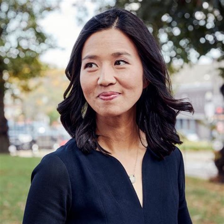 Michelle Wu Biography, Age, Height, Husband, Net Worth, Family