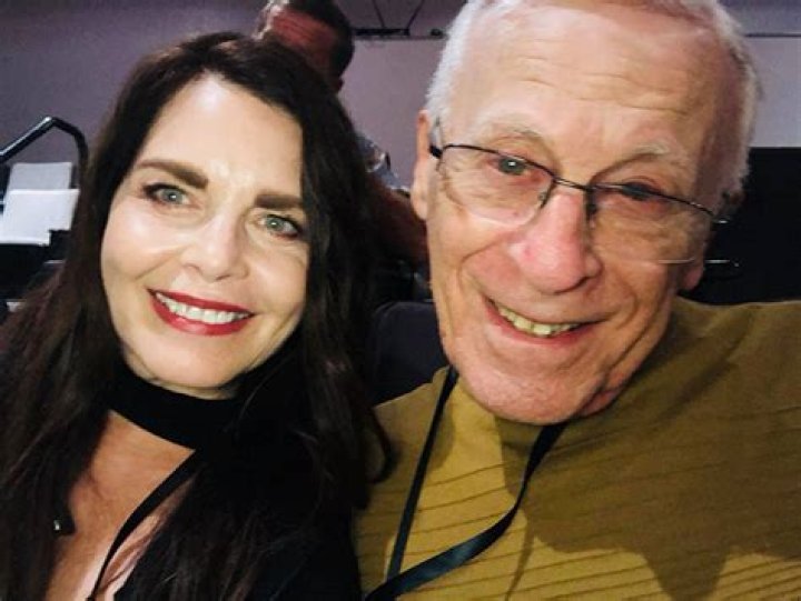 Mitzi Kapture Biography, Age, Height, Husband, Net Worth, Family