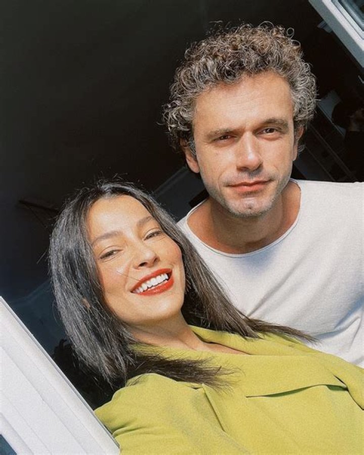 Müjde Uzman Biography, Age, Height, Husband, Net Worth, Family