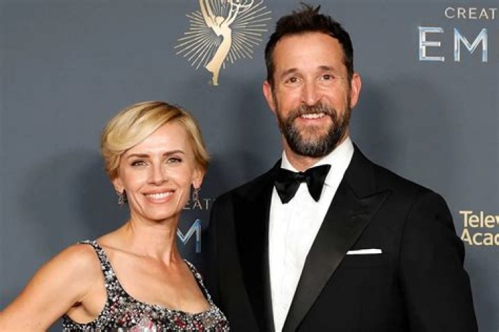 Noah Wyle Biography, Age, Height, Wife, Net Worth, Family