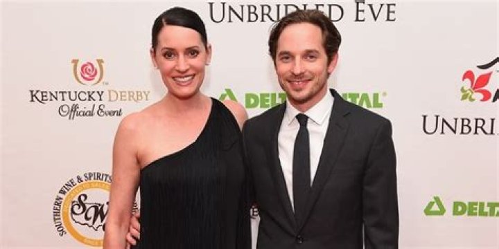 Paget Brewster Biography, Age, Height, Husband, Net Worth, Family