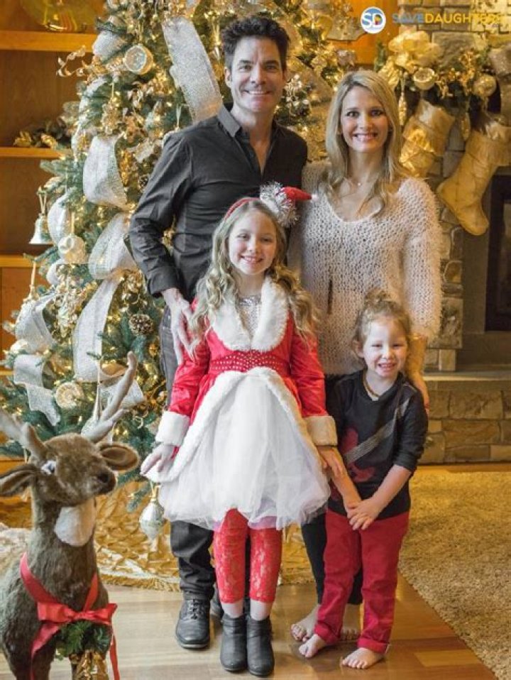 Pat Monahan Biography, Age, Height, Wife, Net Worth, Family