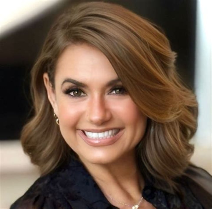 Penelope Menchaca biografía, edad, altura, esposa, net worth, familia