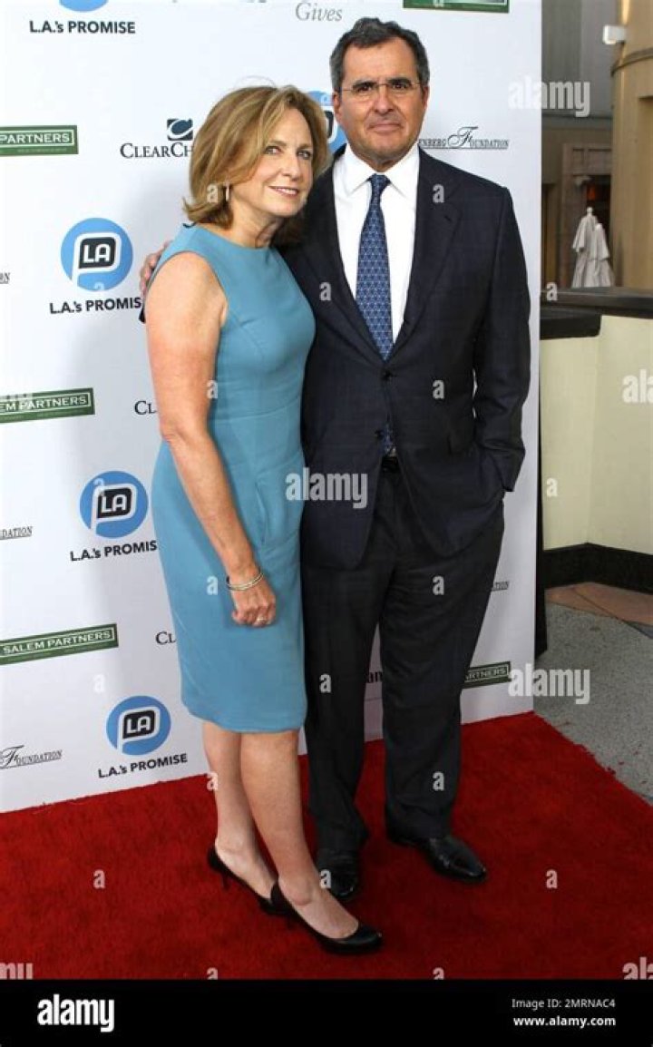 Peter Chernin Biography, Age, Height, Wife, Net Worth, Family