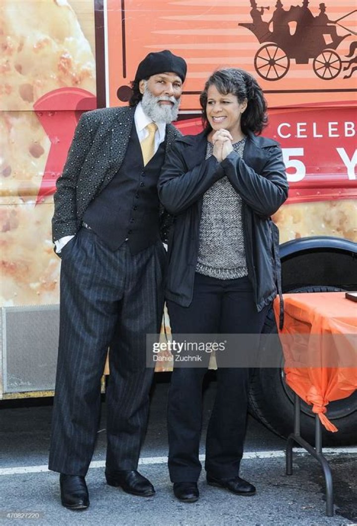 Philip Michael Thomas Biography, Age, Height, Wife, Net Worth, Family