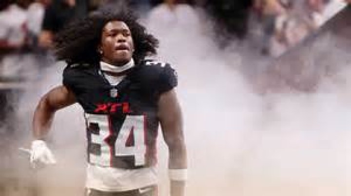 Ray-Ray McCloud biografía, edad, altura, esposo, net worth, familia