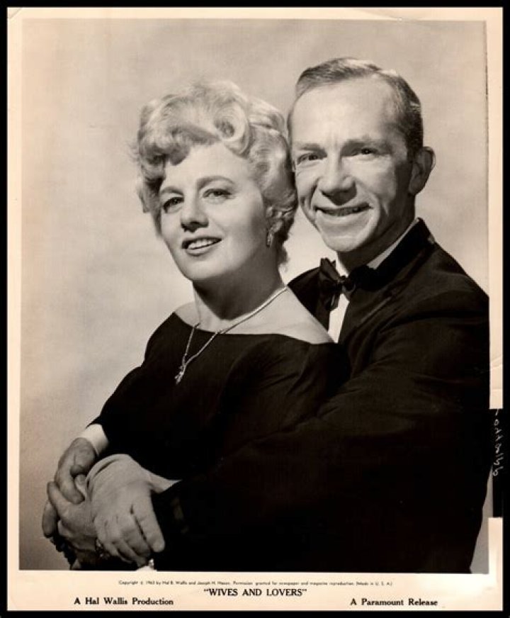 Ray Walston Biography, Age, Height, Wife, Net Worth, Family