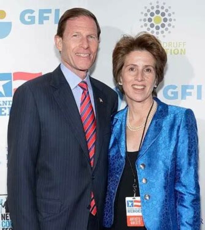 Richard Blumenthal Biography, Age, Height, Husband, Net Worth, Family