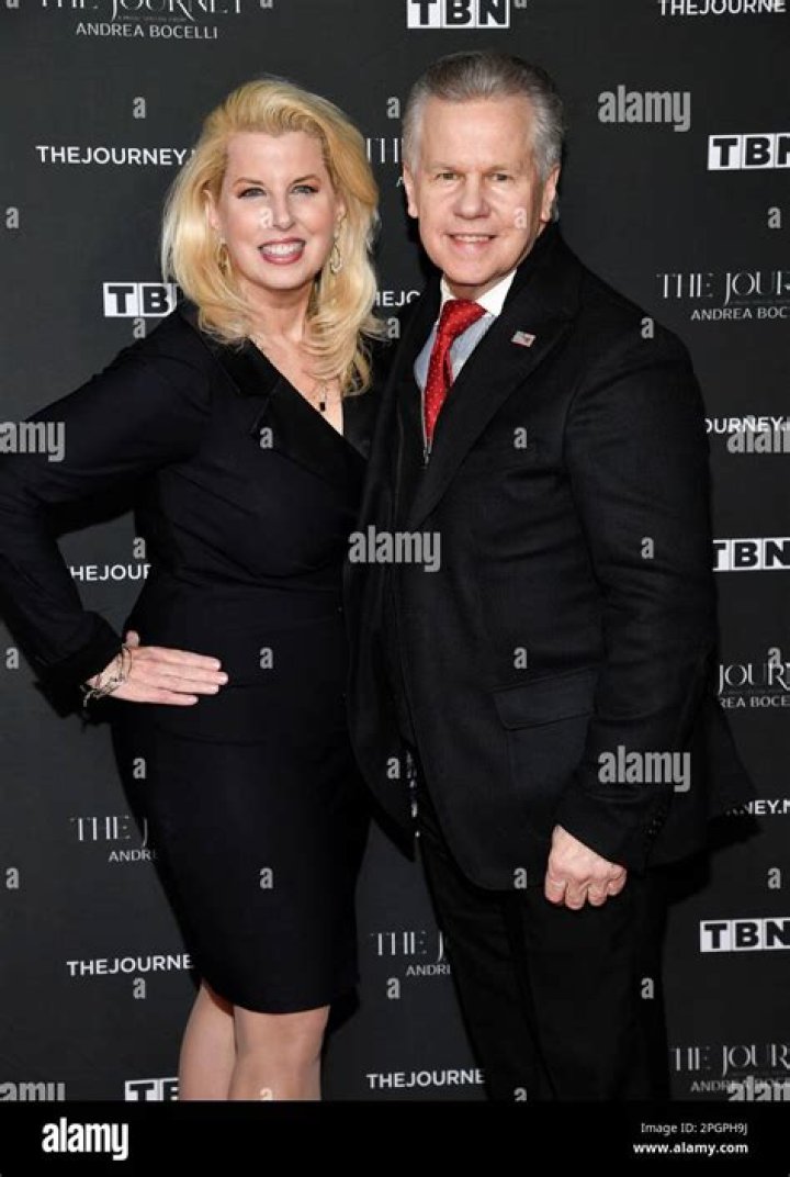 Rita Cosby Biography, Age, Height, Husband, Net Worth, Family