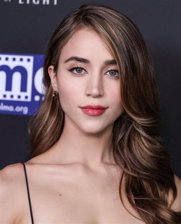 Robert Cowan Biography, Age, Height, Wife, Net Worth, Family