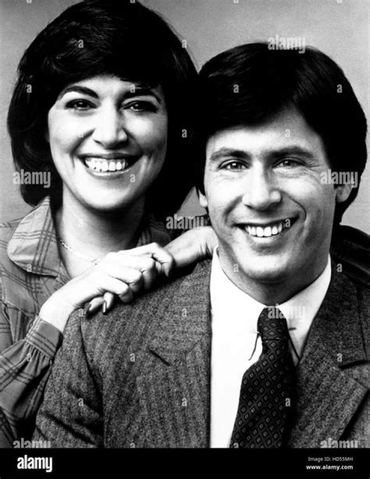 Rose Ann Scamardella Biography, Age, Height, Husband, Net Worth, Family