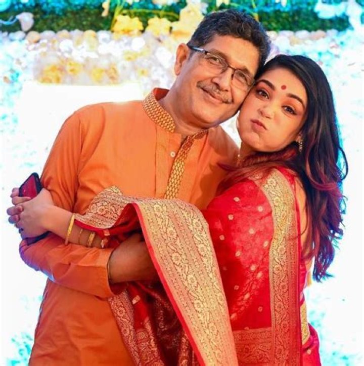 Roshni Sahota Biography, Age, Height, Husband, Net Worth, Family