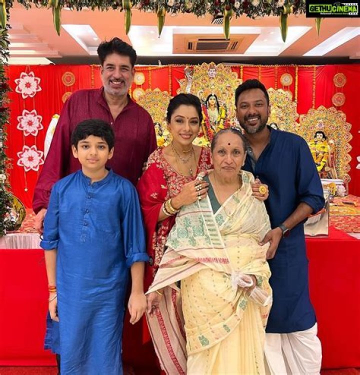 Rupali Ganguly Biography, Age, Height, Husband, Net Worth, Family