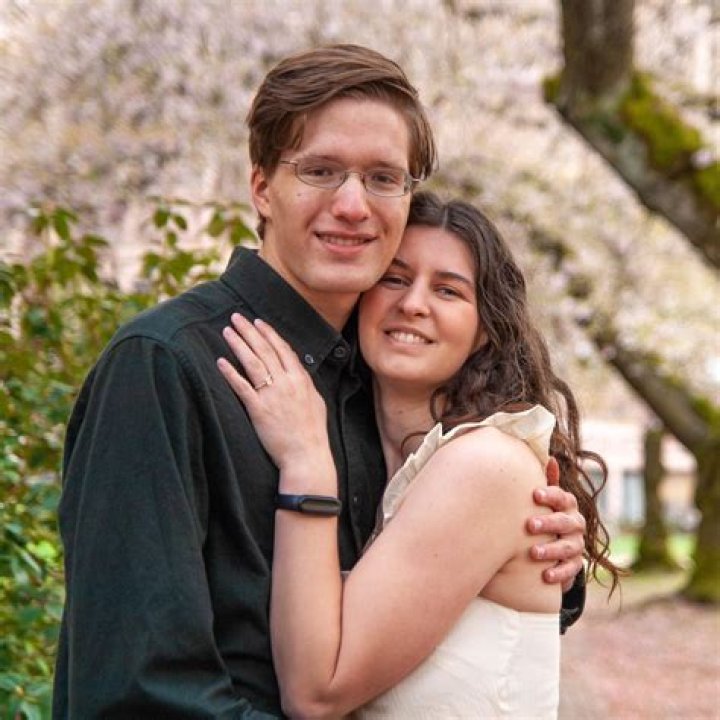 Ryan Bourque Biography, Age, Height, Wife, Net Worth, Family