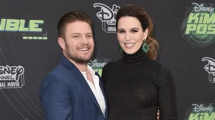 Sharon Rooney Biography, Age, Height, Husband, Net Worth, Family