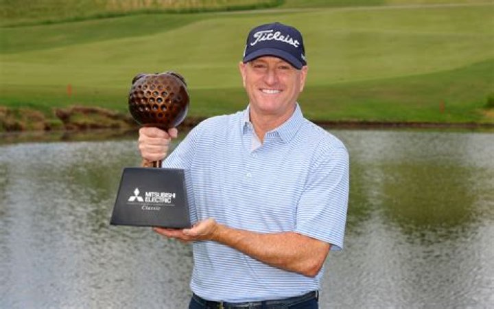 Steve Flesch Biography, Age, Height, Wife, Net Worth, Family