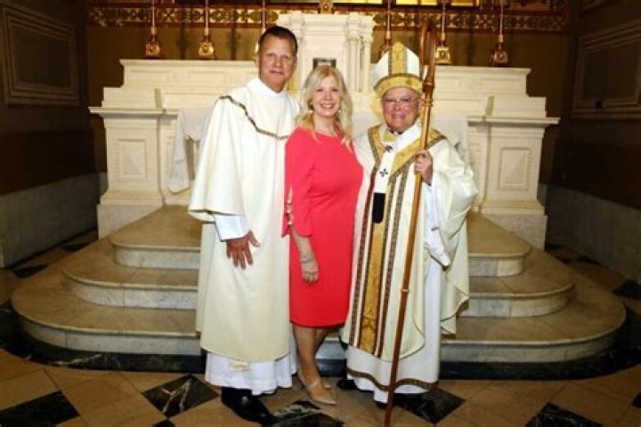 Steve Javie Biography, Age, Height, Wife, Net Worth, Family