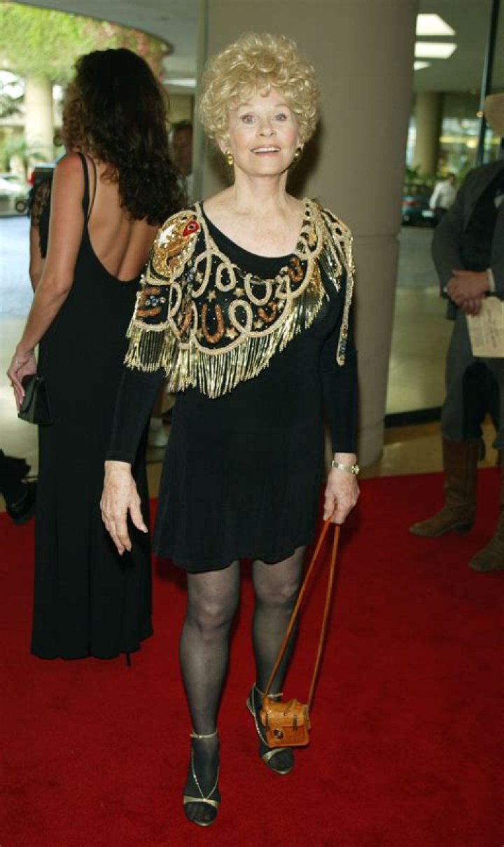 Sue Ane Langdon Biography, Age, Height, Husband, Net Worth, Family