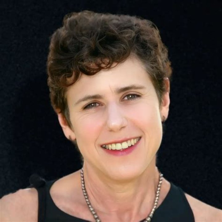 Tanyalee Davis Biography, Age, Height, Husband, Net Worth, Family