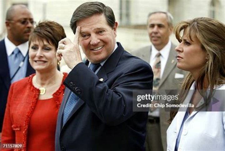 Tom Delay Biography, Age, Height, Wife, Net Worth, Family