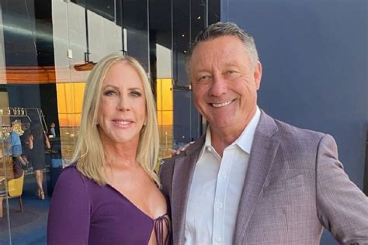 Vicki Gunvalson Biography, Age, Height, Husband, Net Worth, Family