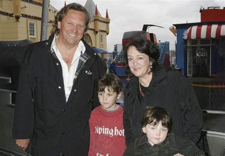 Wendy Harmer Biography, Age, Height, Husband, Net Worth, Family